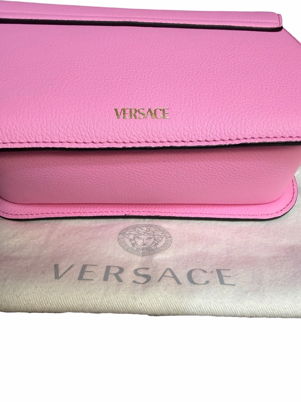 Versace La Medusa Vitello Shoulder Crossbody Bag in Pink Paradise     (A818) - Picture 7 of 16
